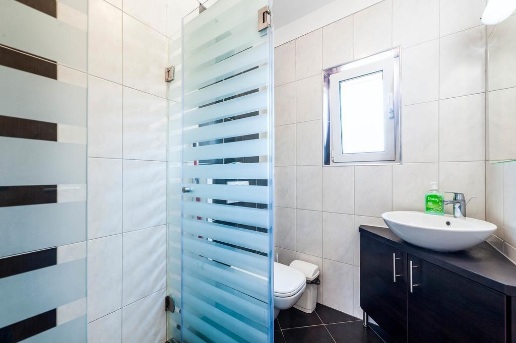 Apartment Grc Гребащиця Екстер'єр фото